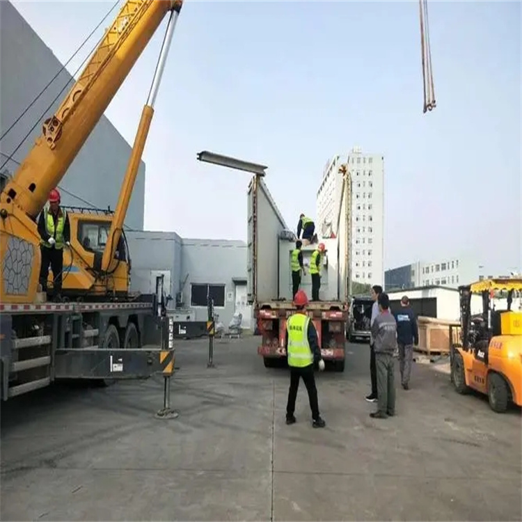 七叉镇如何找到附近的吊车救援服务