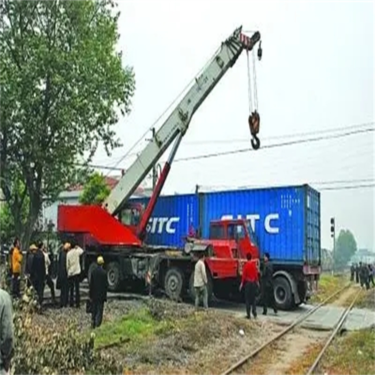 七叉镇如何快速找到附近的吊车救援公司